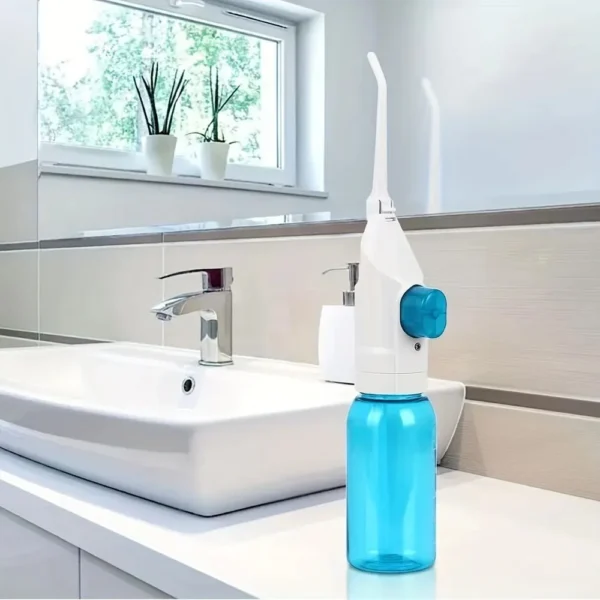 Irrigateur buccal haute pression portable – Nettoyeur dentaire à eau pour l’hygiène des dents – Brosse à eau manuelle pour un nettoyage efficace – Image 5
