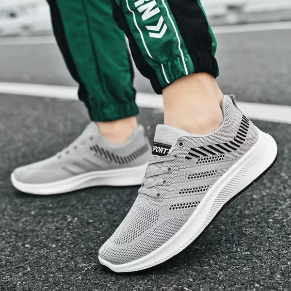 Chaussures décontractées pour homme – Baskets slip-on tendance, respirantes – Idéales pour la course, la marche, l'entraînement et le tennis – Image 15